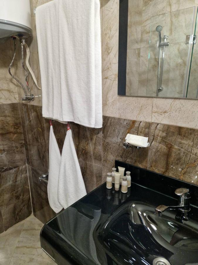 Hotel Leda София Экстерьер фото