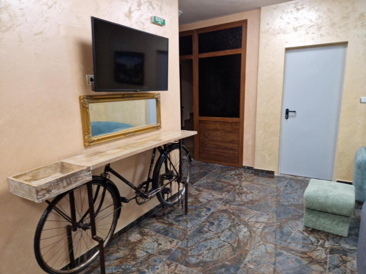 Hotel Leda София Экстерьер фото