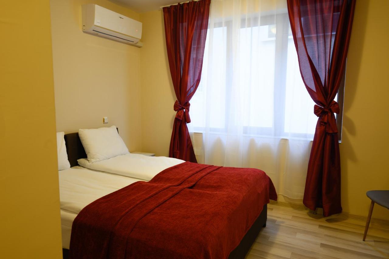 Hotel Leda София Экстерьер фото