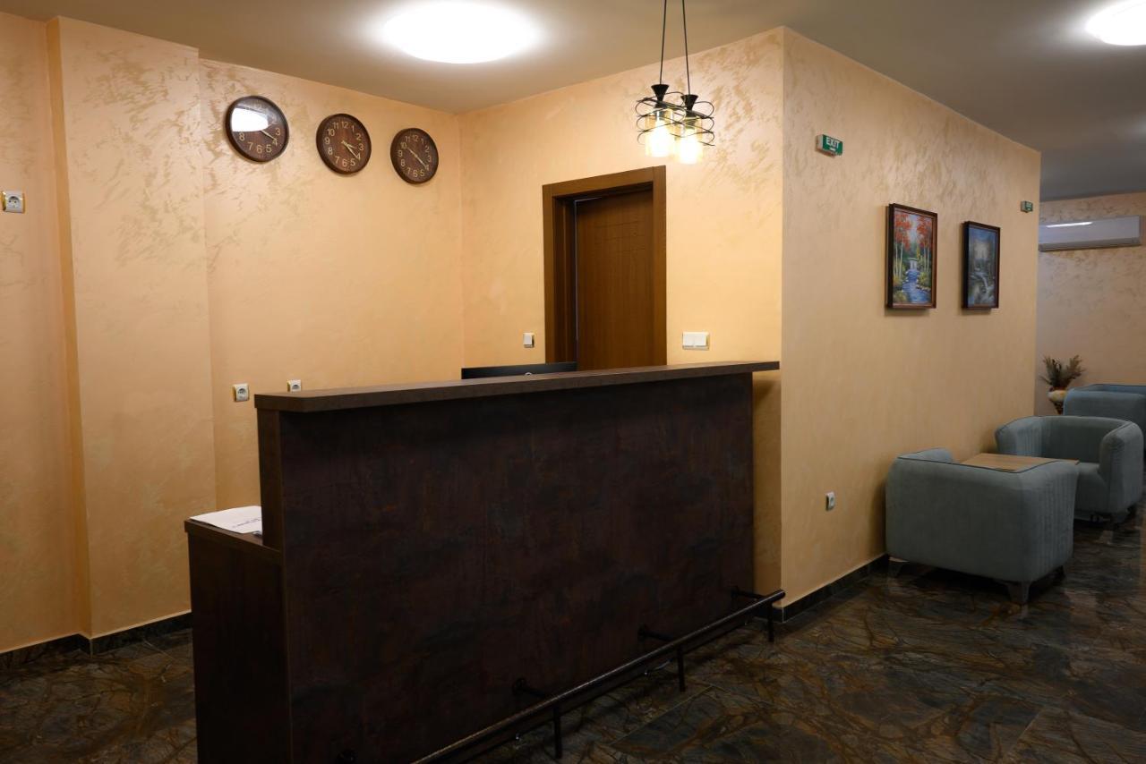Hotel Leda София Экстерьер фото
